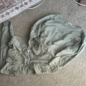 Green Matching Lounge Set